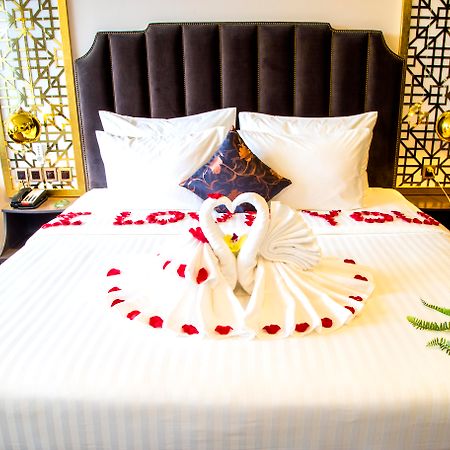 Cicilia City Hotel Saigon Center Хошимін Екстер'єр фото