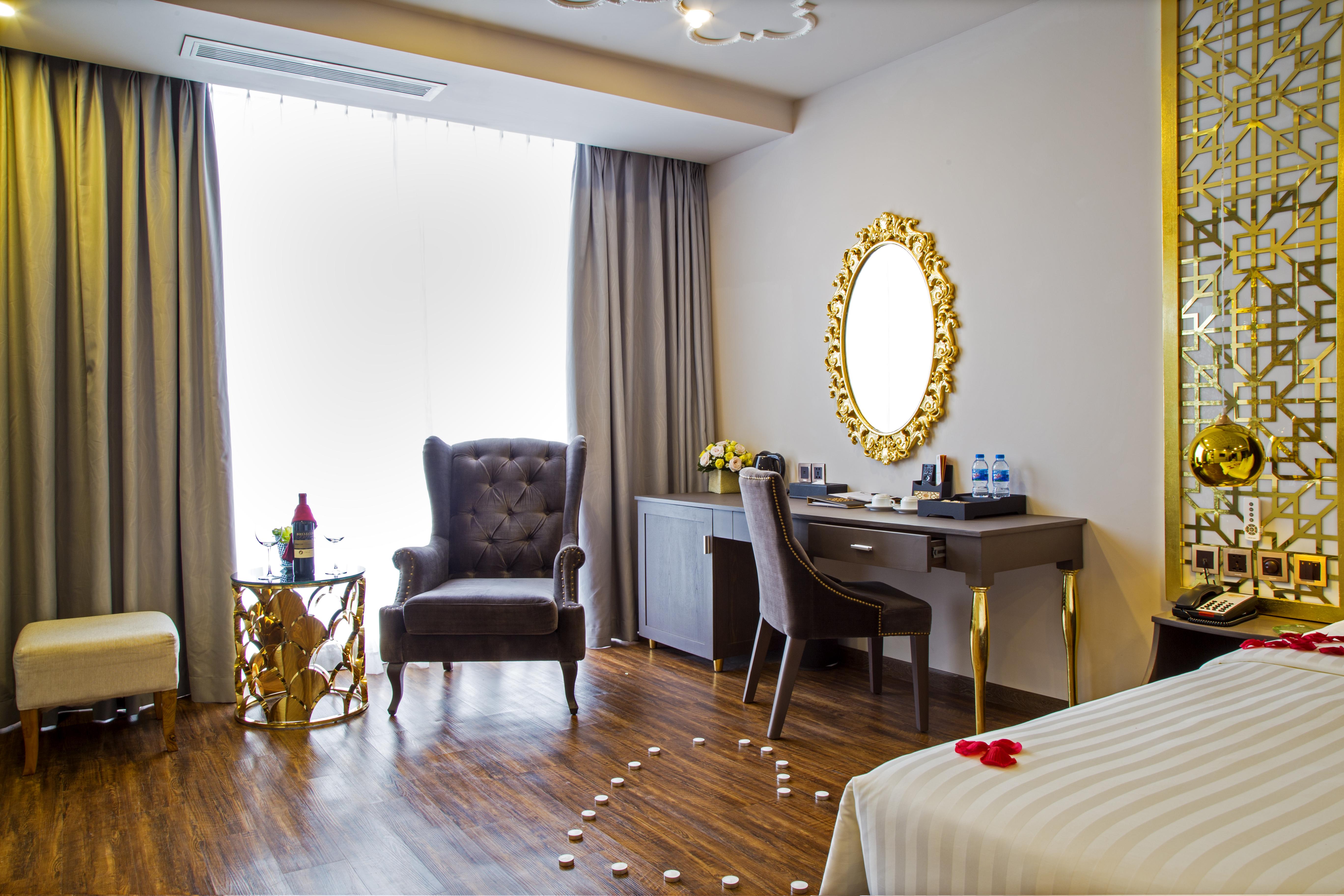 Cicilia City Hotel Saigon Center Хошимін Екстер'єр фото