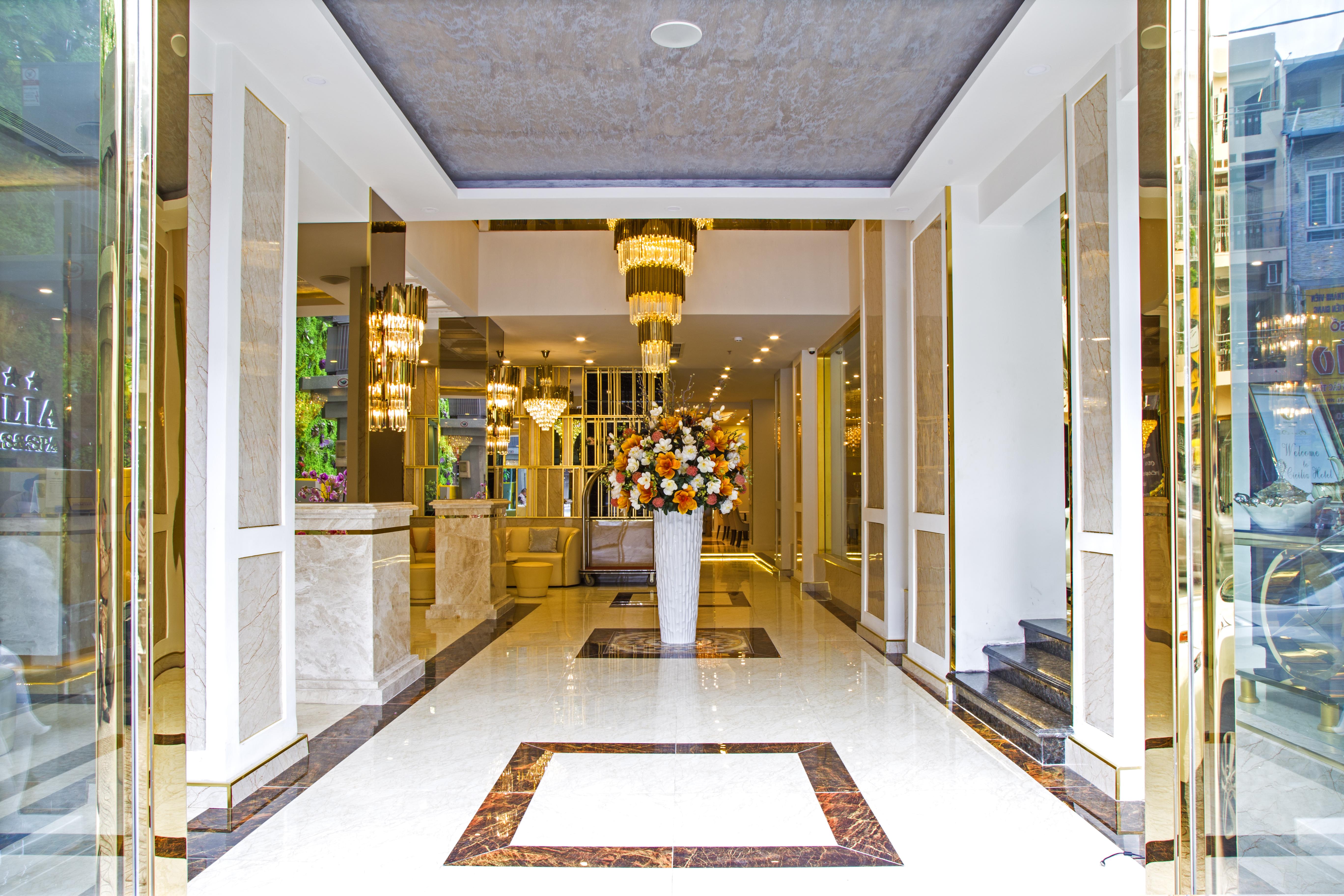 Cicilia City Hotel Saigon Center Хошимін Екстер'єр фото