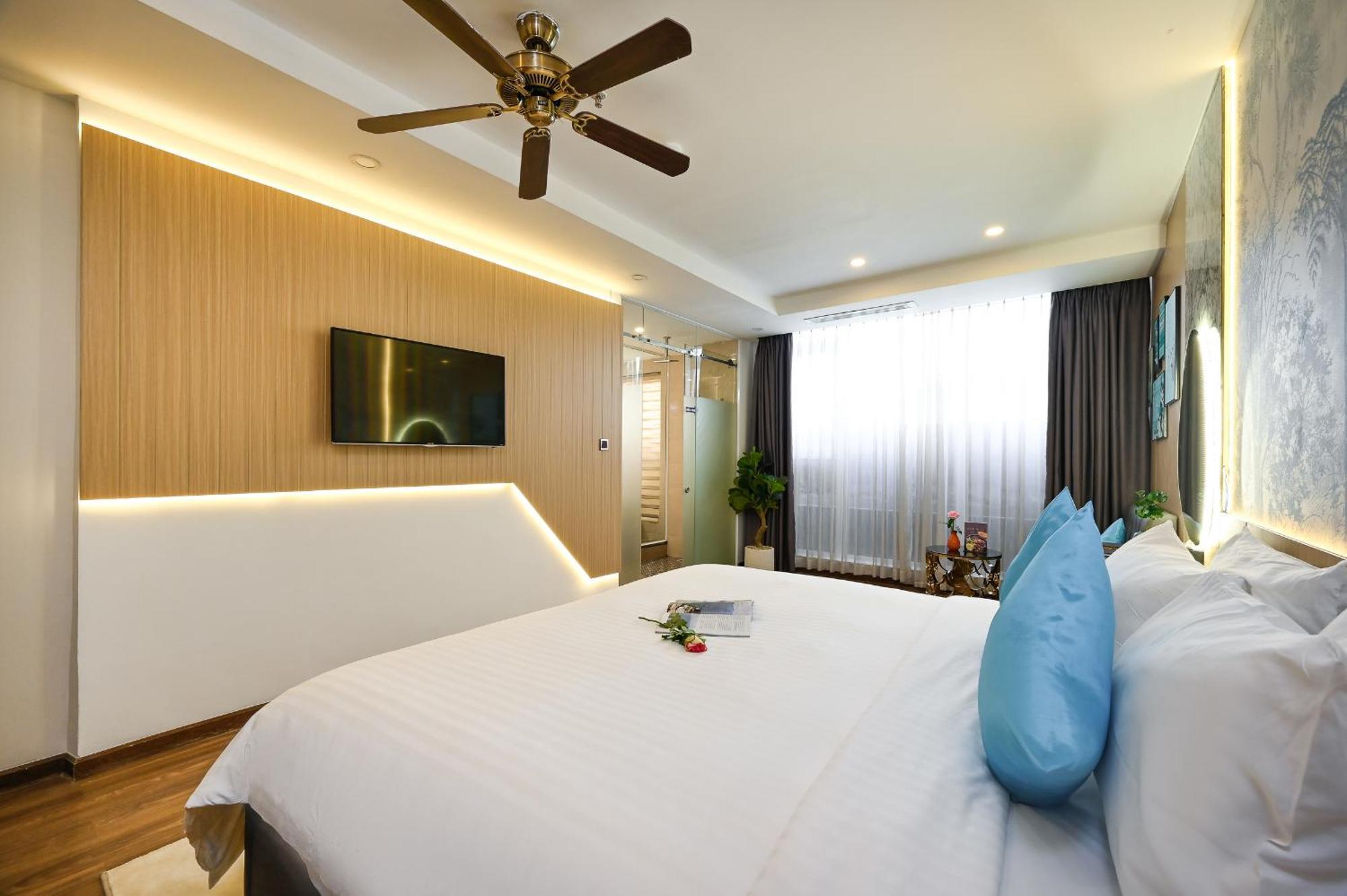 Cicilia City Hotel Saigon Center Хошимін Екстер'єр фото