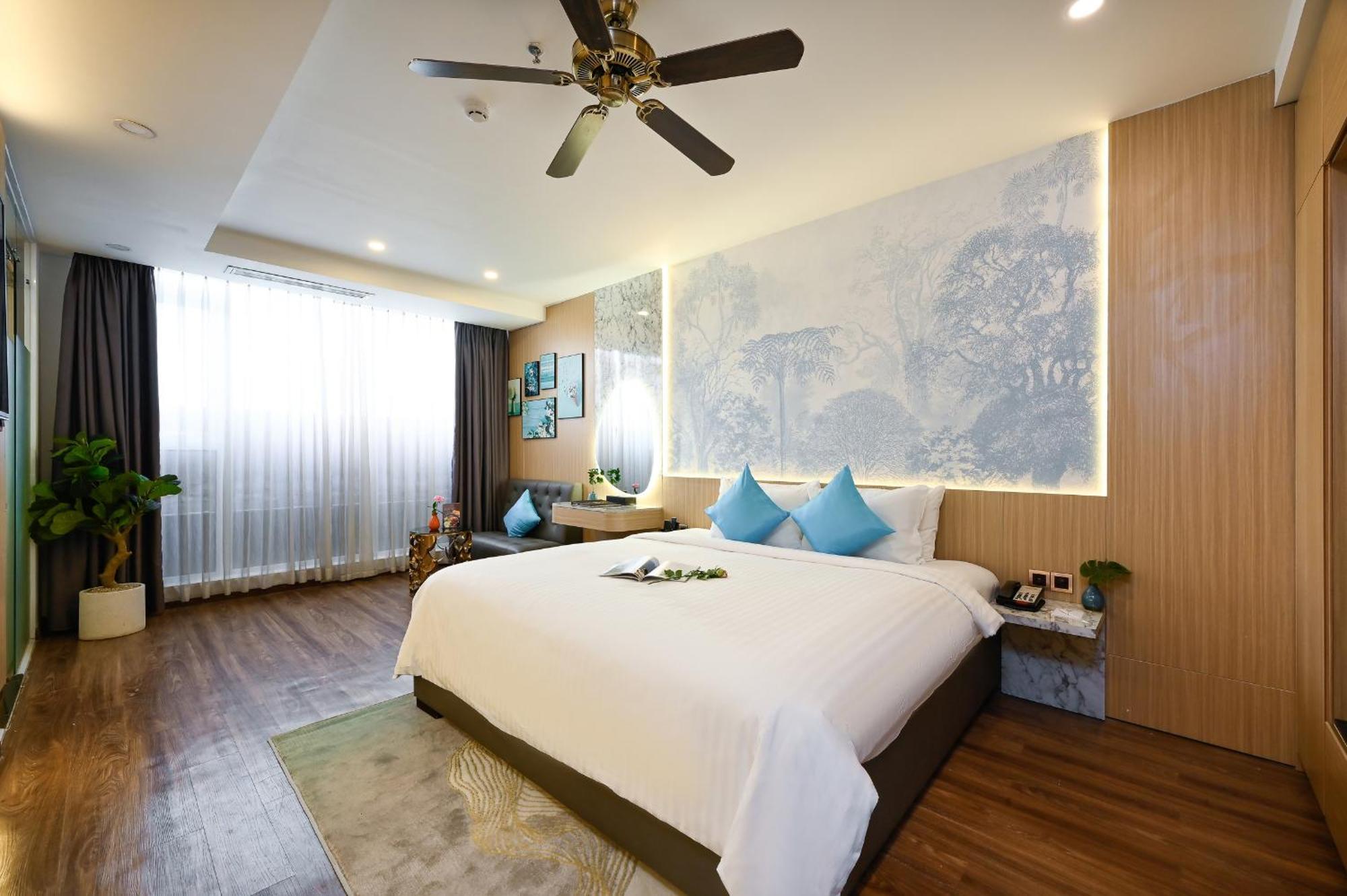 Cicilia City Hotel Saigon Center Хошимін Екстер'єр фото