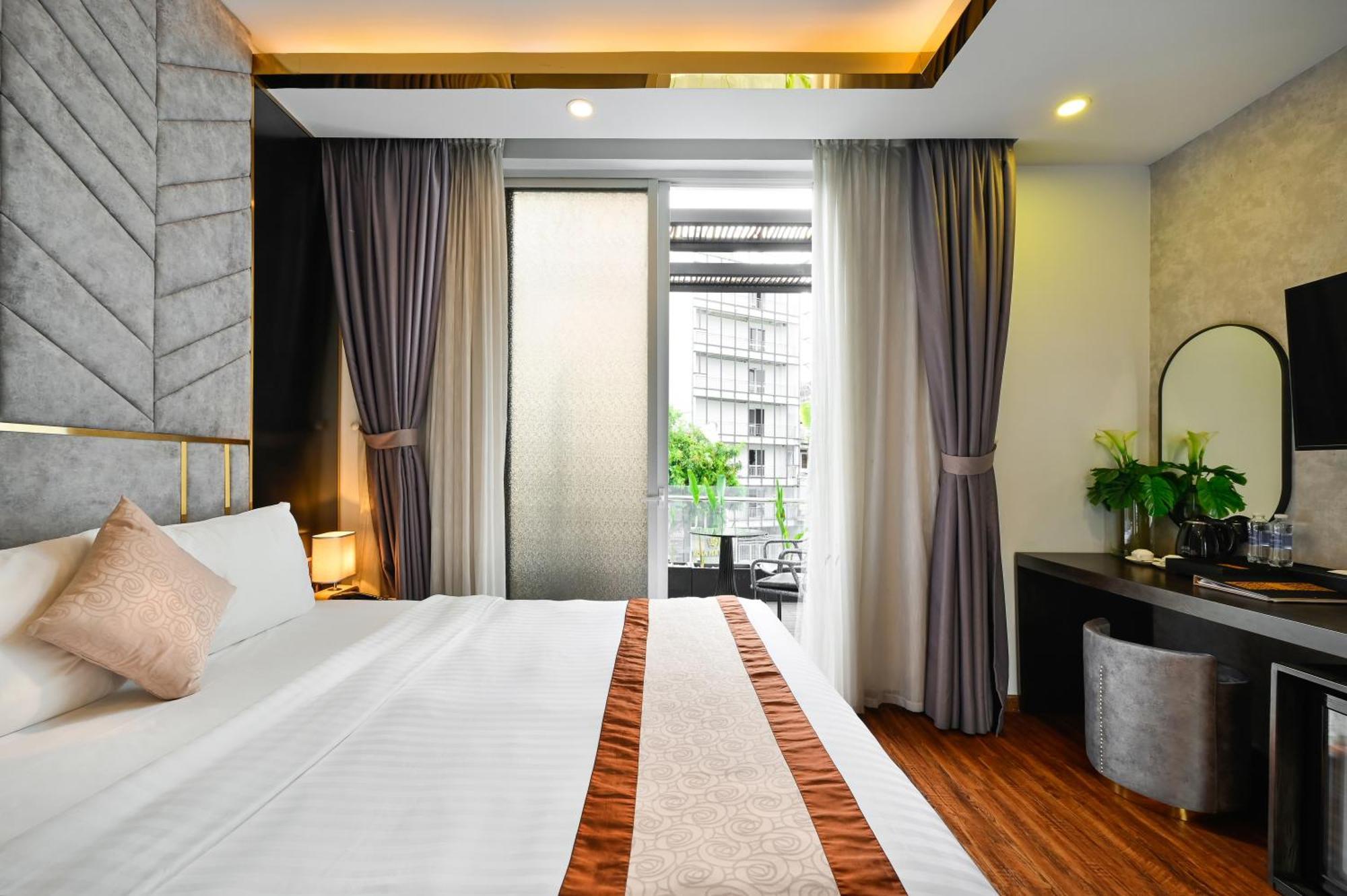 Cicilia City Hotel Saigon Center Хошимін Екстер'єр фото
