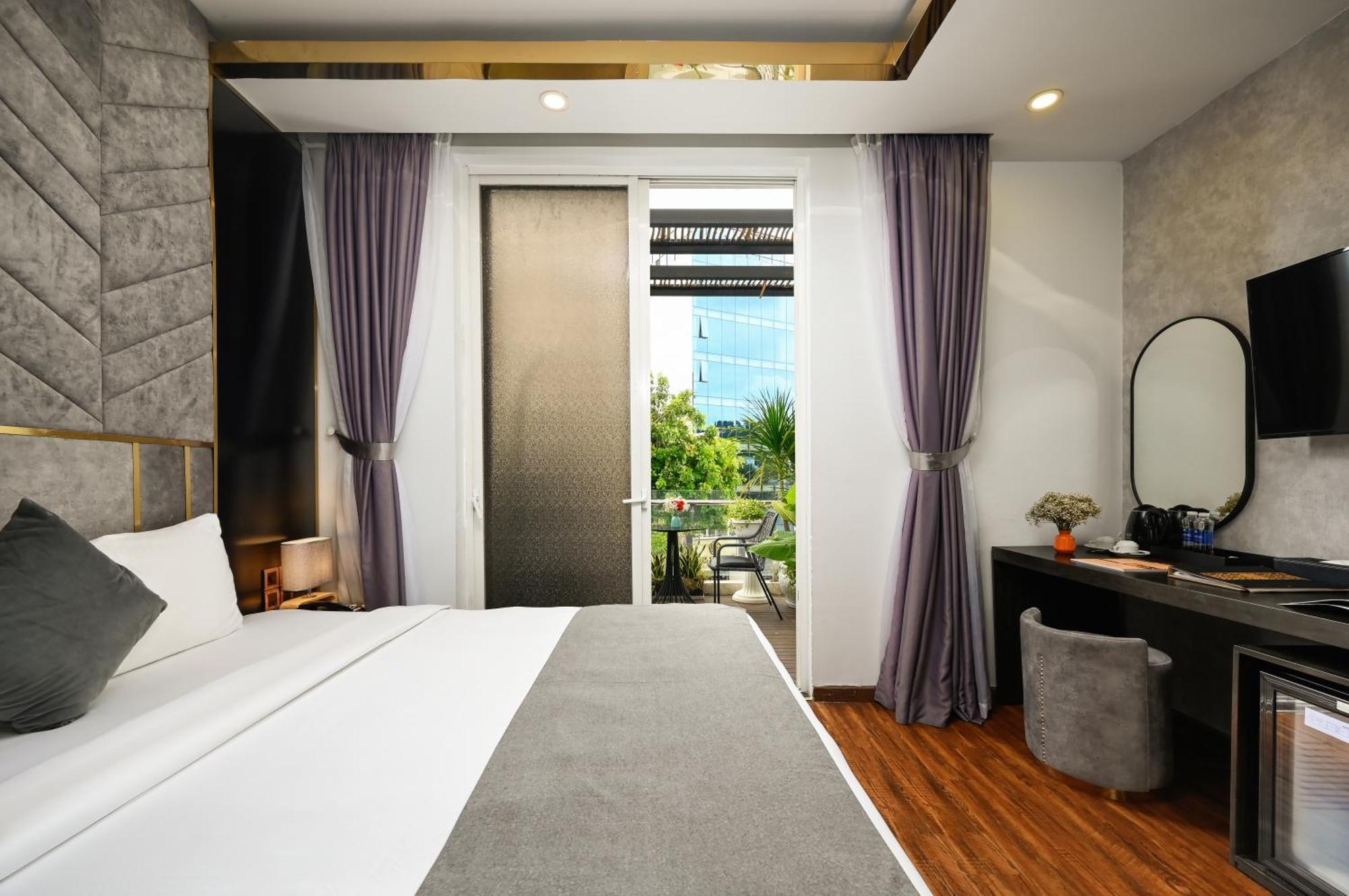 Cicilia City Hotel Saigon Center Хошимін Екстер'єр фото